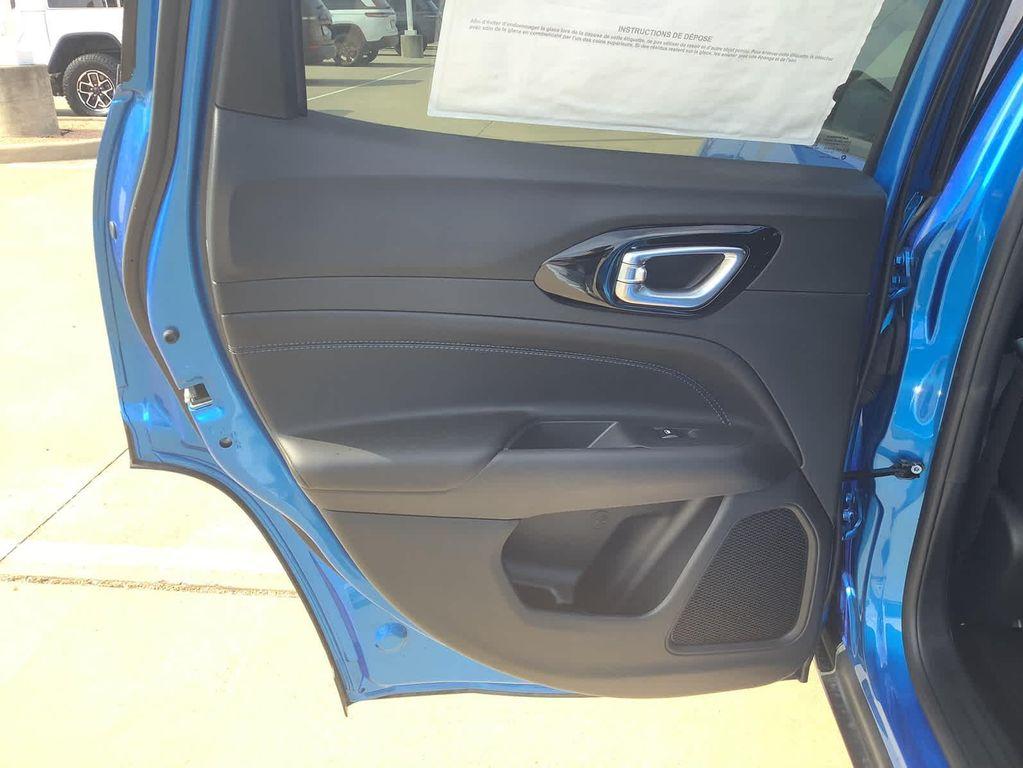 new 2026 Jeep Compass car, priced at $31,254