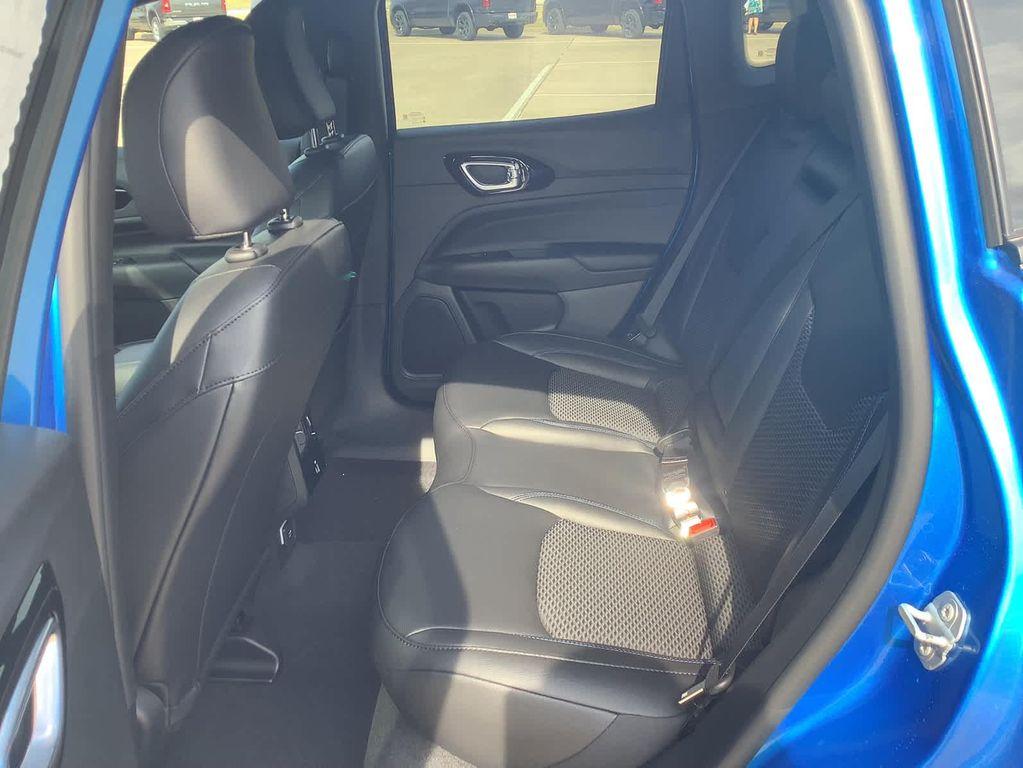 new 2026 Jeep Compass car, priced at $31,254