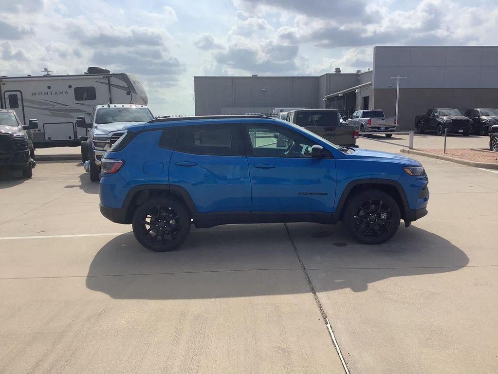 new 2026 Jeep Compass car, priced at $31,254