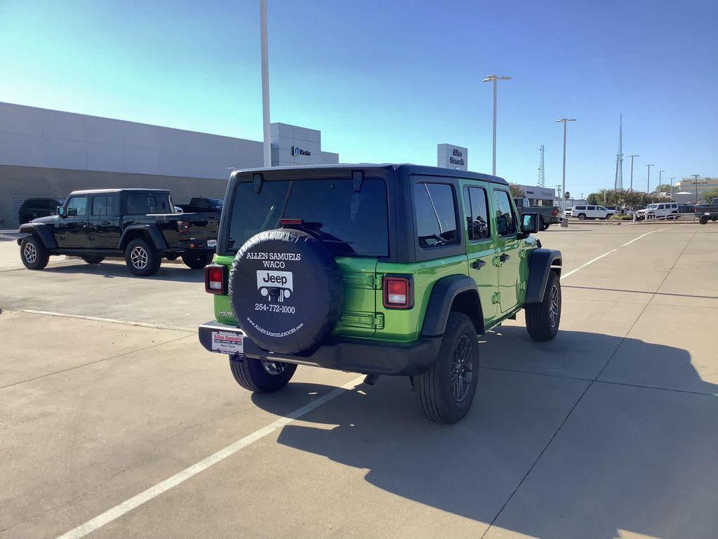 new 2025 Jeep Wrangler car, priced at $42,999