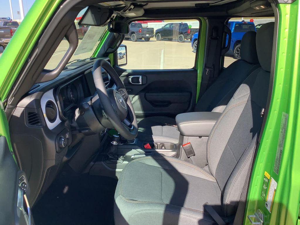 new 2025 Jeep Wrangler car, priced at $42,999