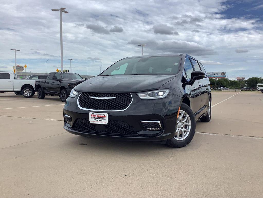new 2026 Chrysler Pacifica car, priced at $42,740