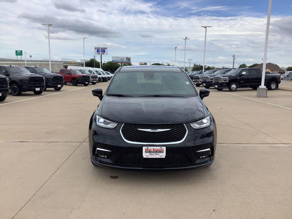 new 2026 Chrysler Pacifica car, priced at $42,740