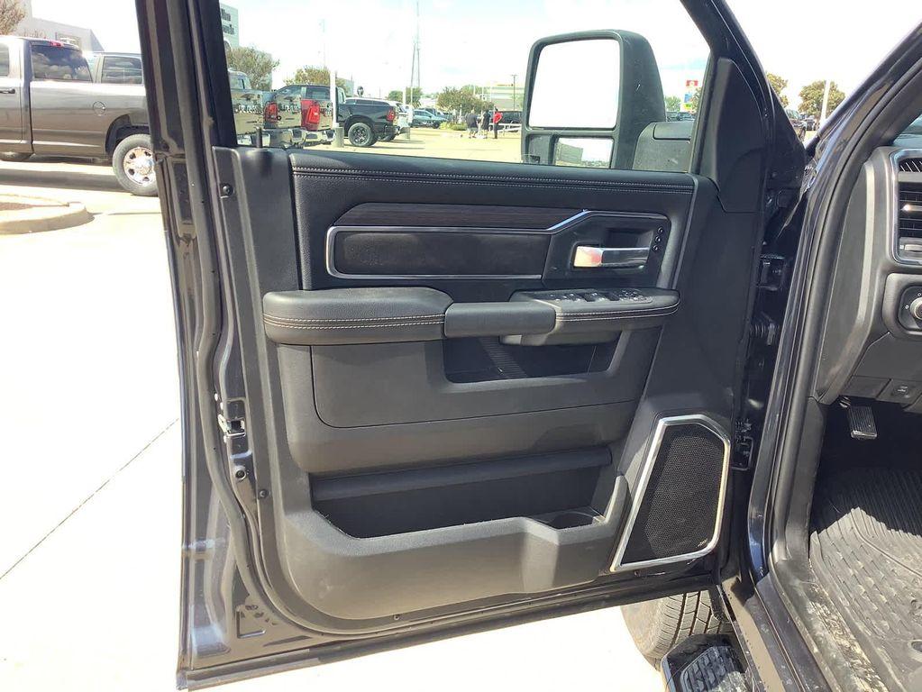 new 2026 Ram 3500 car, priced at $92,040