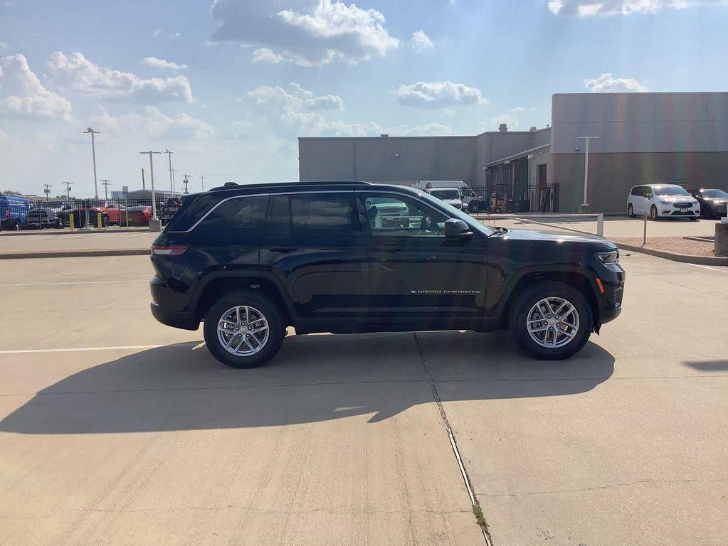 new 2025 Jeep Grand Cherokee car, priced at $31,326