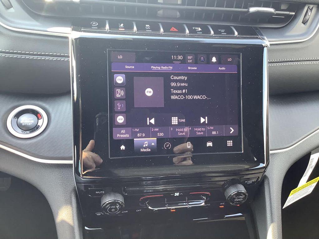 new 2025 Jeep Grand Cherokee car, priced at $31,326