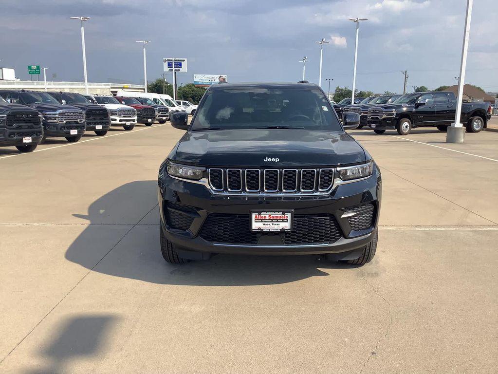 new 2025 Jeep Grand Cherokee car, priced at $31,326