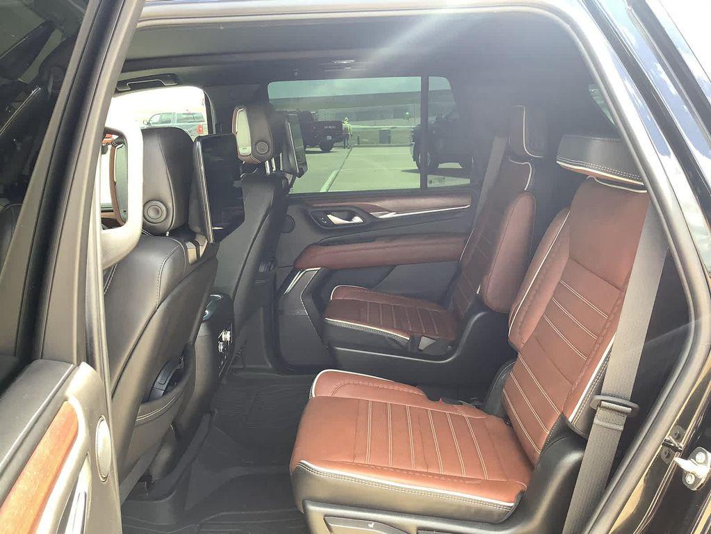 used 2023 GMC Yukon car, priced at $79,375