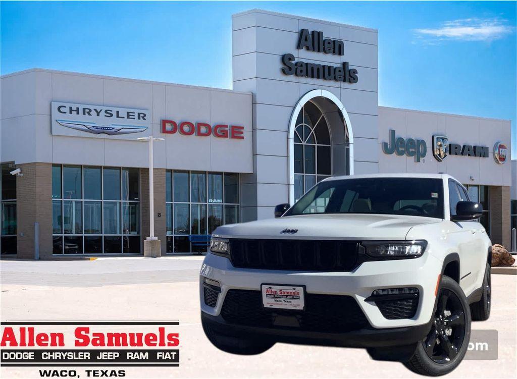 new 2025 Jeep Grand Cherokee car, priced at $48,890