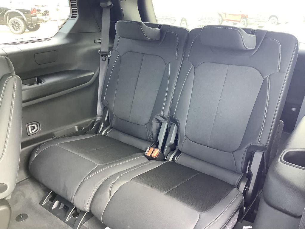 new 2025 Jeep Grand Cherokee L car, priced at $38,823