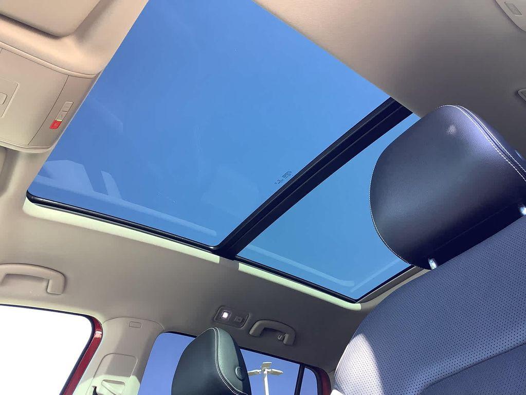 used 2022 Volkswagen Atlas car, priced at $36,250