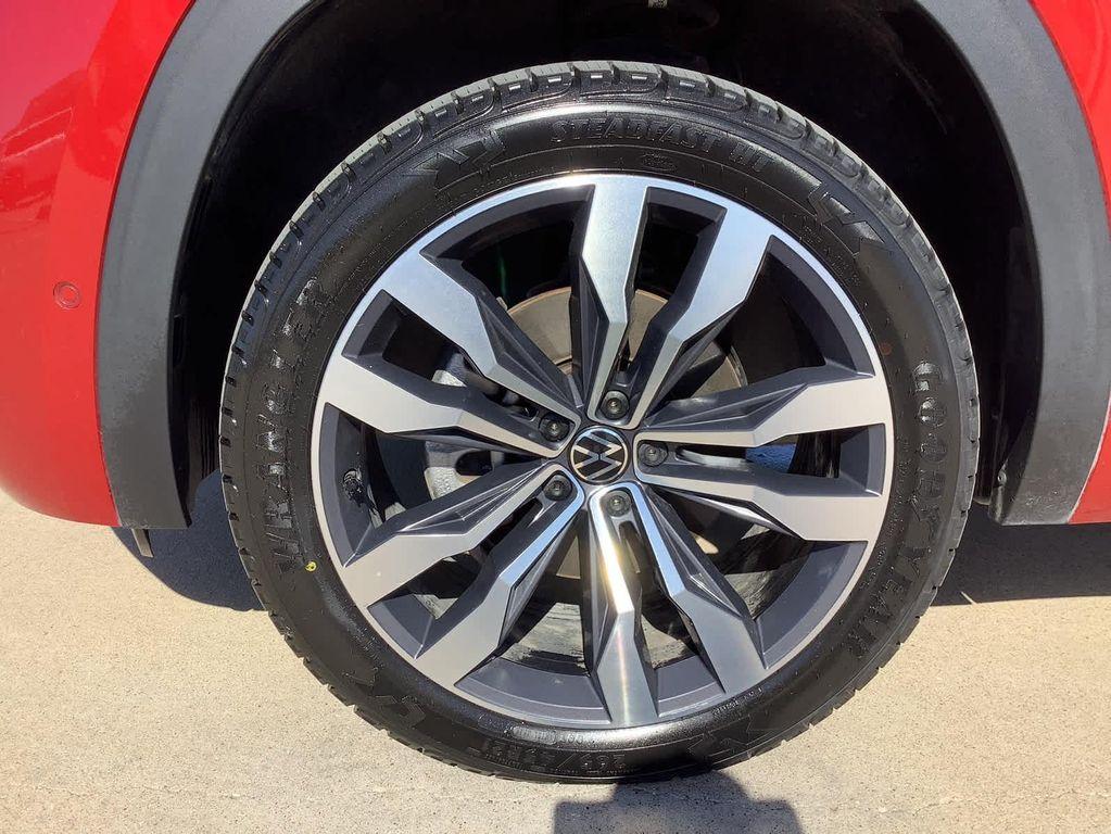 used 2022 Volkswagen Atlas car, priced at $36,250
