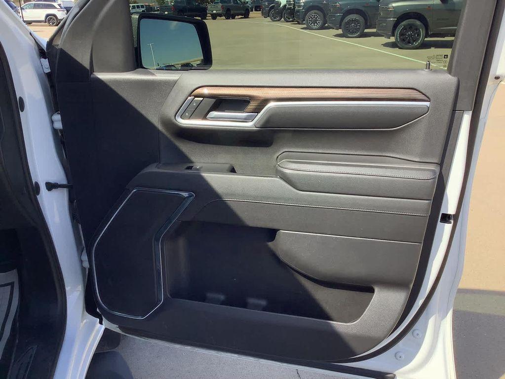 used 2022 Chevrolet Silverado 1500 car, priced at $36,585