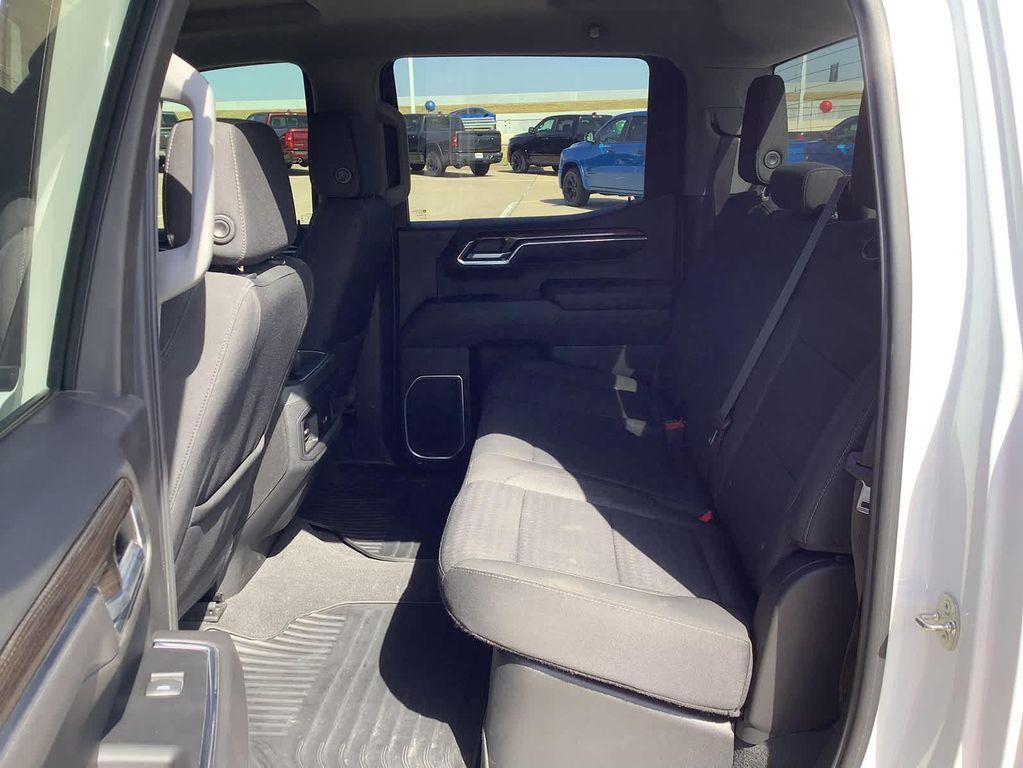 used 2022 Chevrolet Silverado 1500 car, priced at $36,585