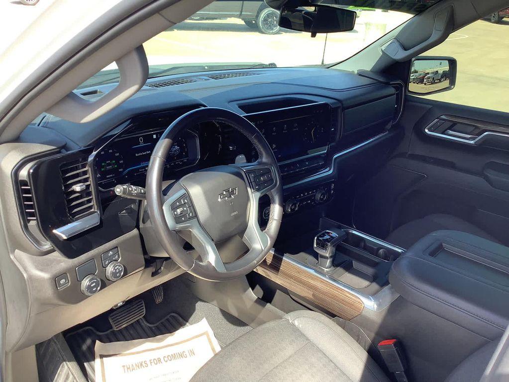 used 2022 Chevrolet Silverado 1500 car, priced at $36,585