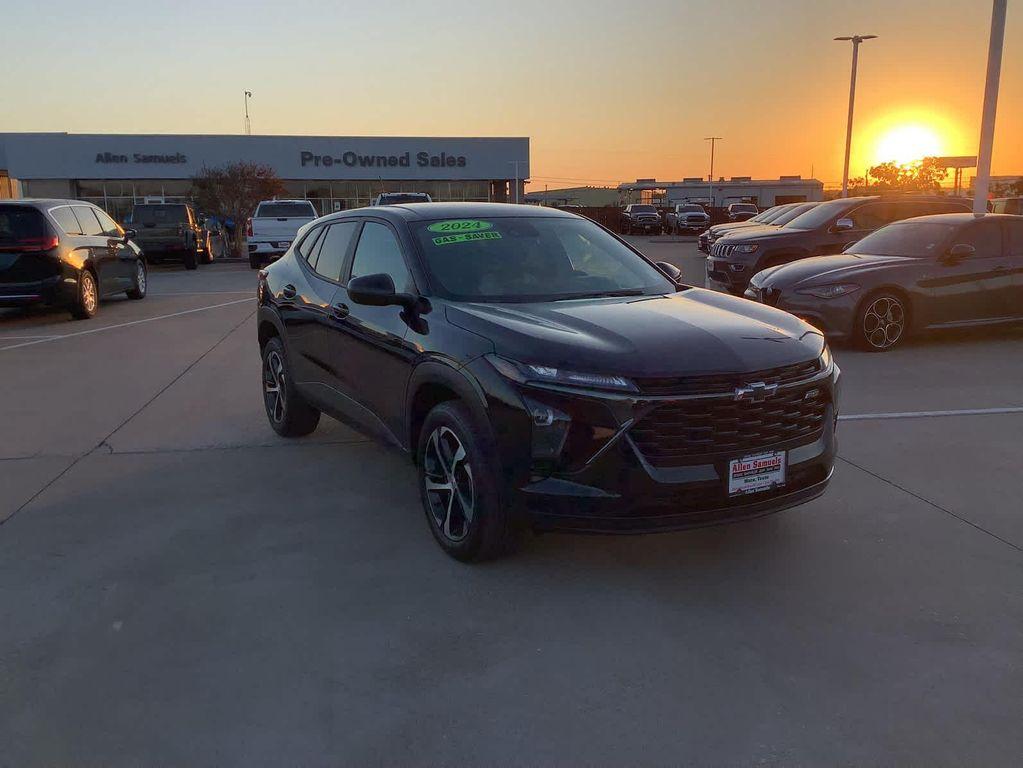 used 2024 Chevrolet Trax car, priced at $24,200