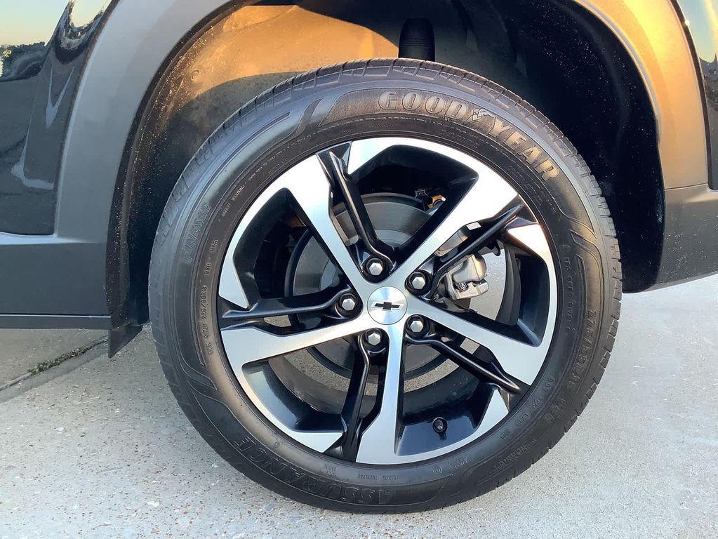 used 2024 Chevrolet Trax car, priced at $24,200