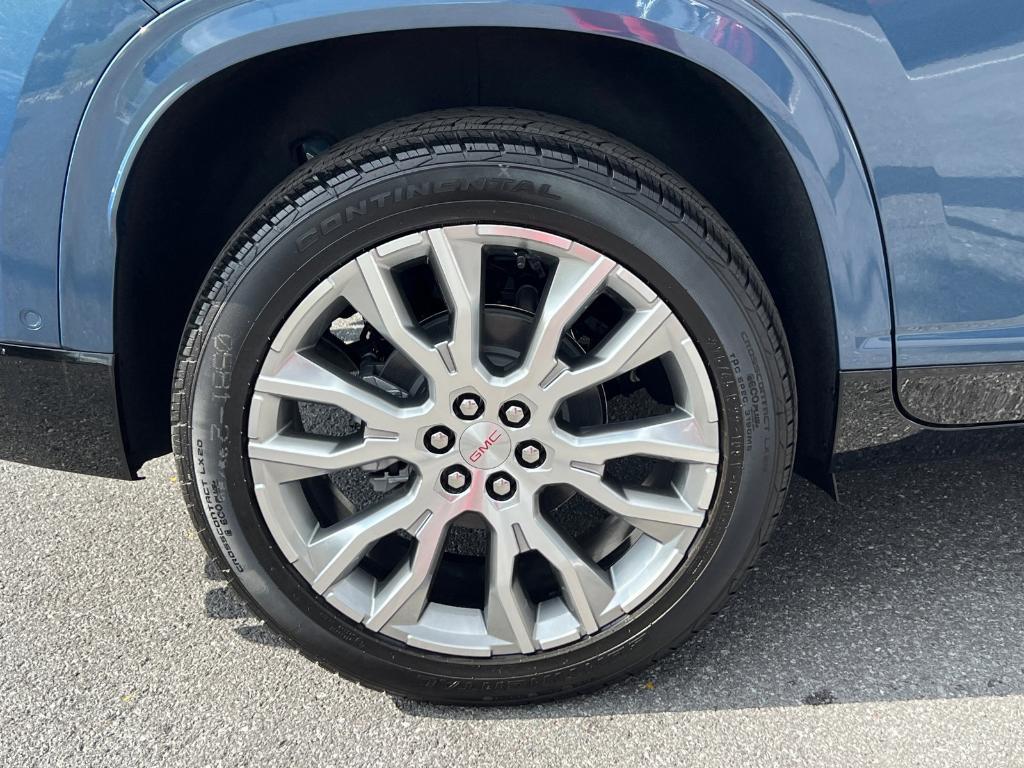 new 2026 GMC Acadia car, priced at $66,798