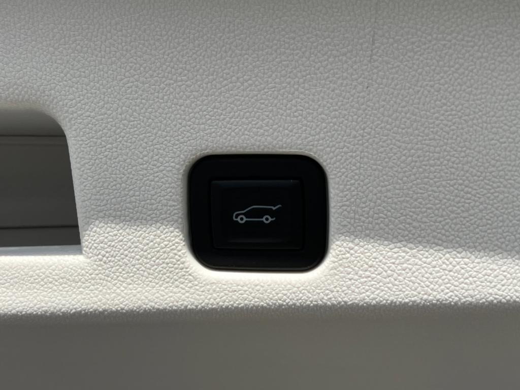 new 2026 GMC Acadia car, priced at $66,798