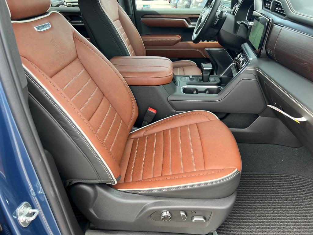 new 2025 GMC Sierra 1500 car, priced at $82,988