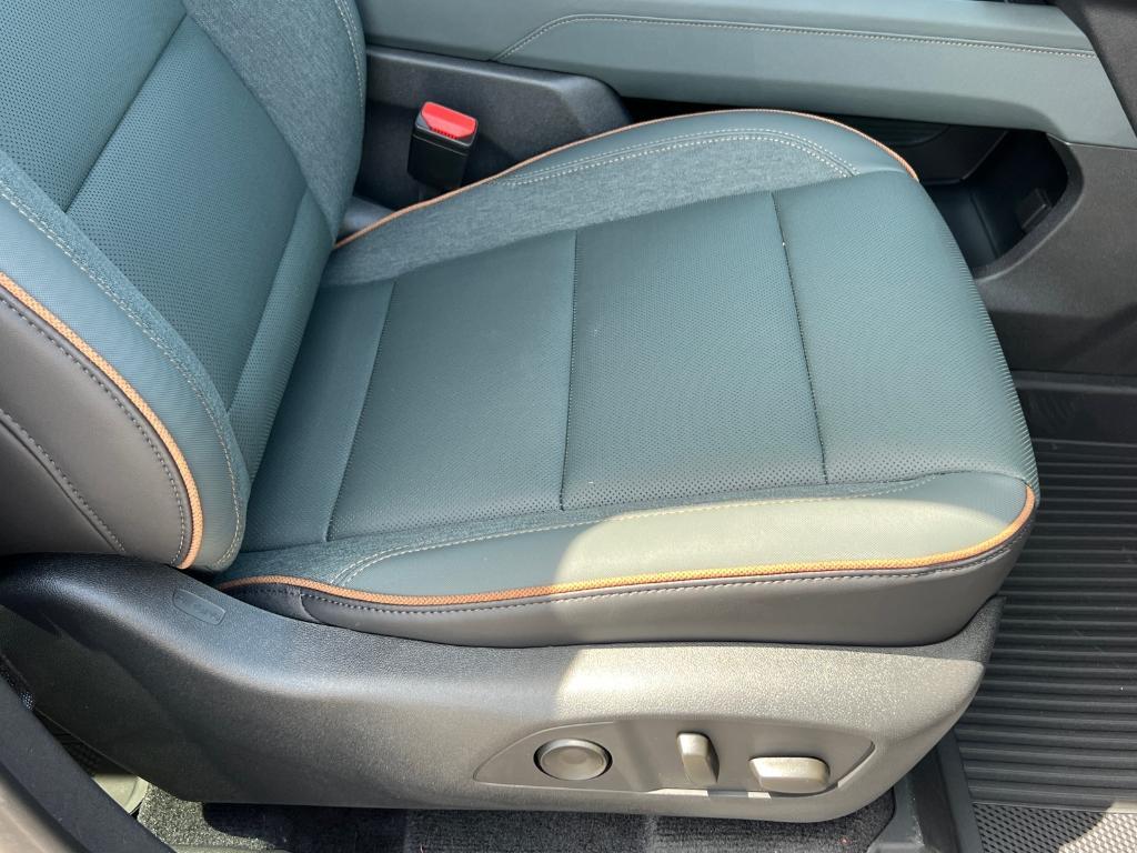 new 2025 GMC Acadia car, priced at $52,809