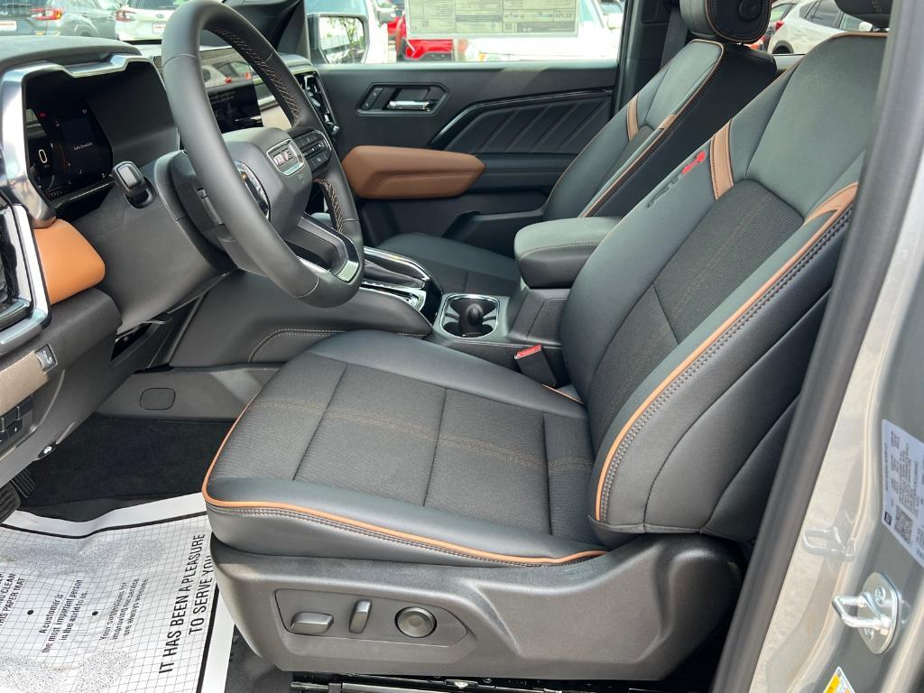 new 2025 GMC Canyon car, priced at $50,993