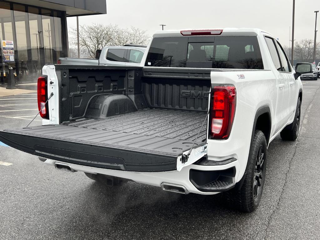 new 2025 GMC Sierra 1500 car, priced at $58,104