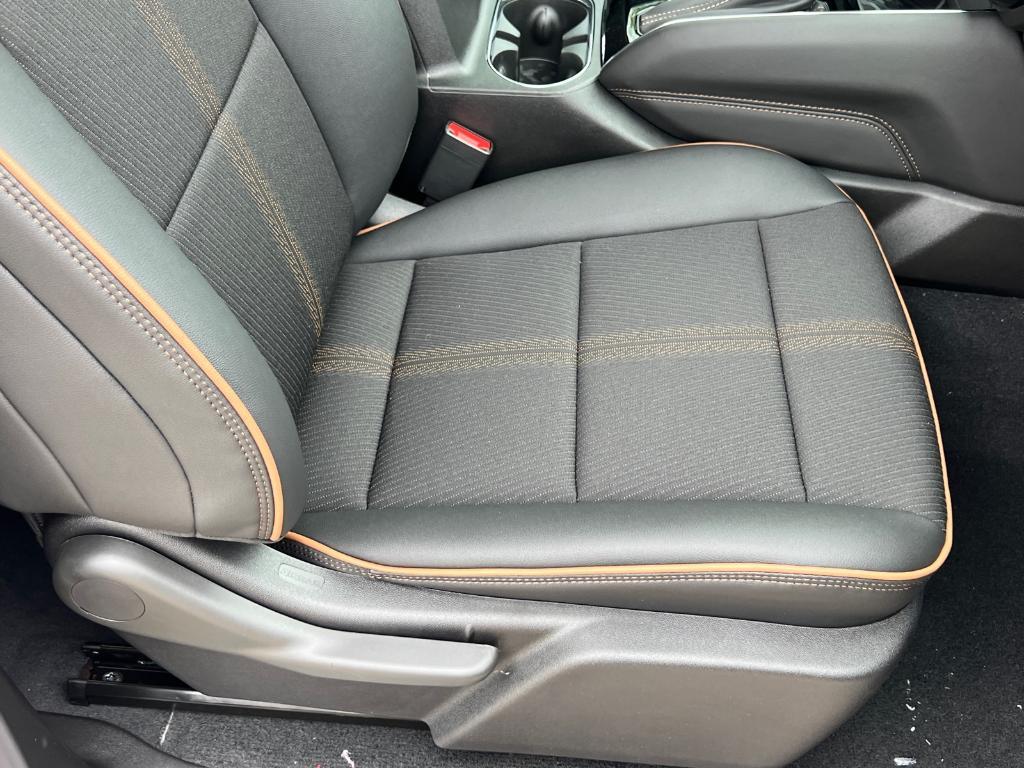 new 2025 GMC Canyon car, priced at $50,363