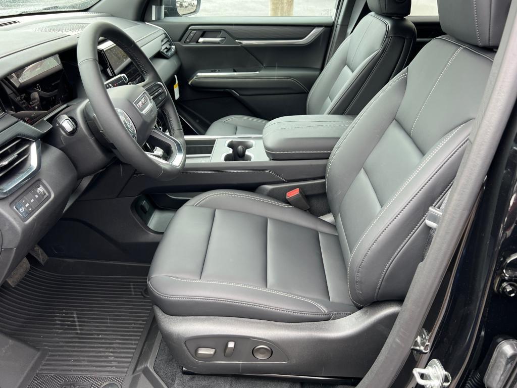 new 2025 GMC Acadia car, priced at $51,575