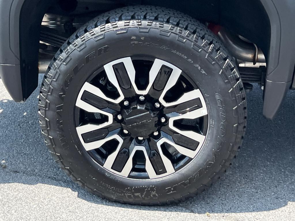 new 2025 GMC Sierra 2500 car, priced at $93,751