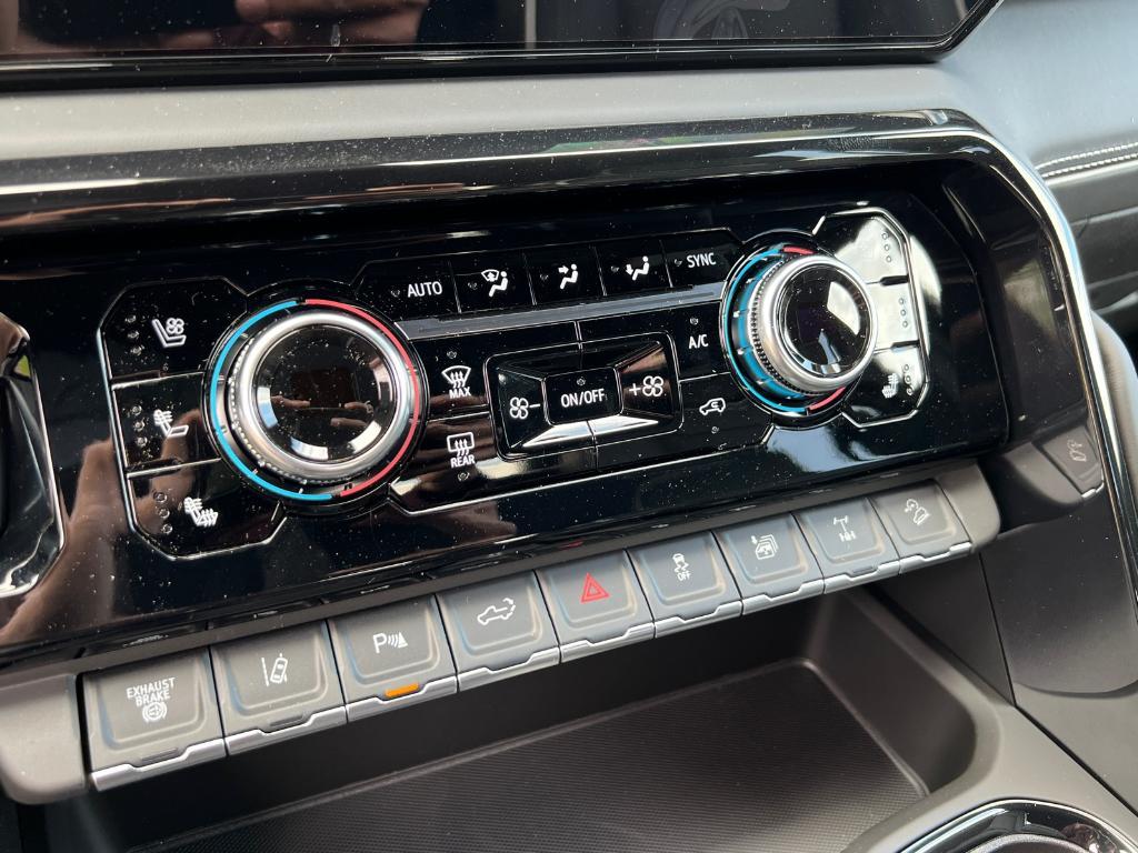 new 2025 GMC Sierra 2500 car, priced at $96,099