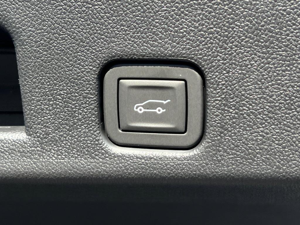 new 2026 GMC Acadia car, priced at $54,771