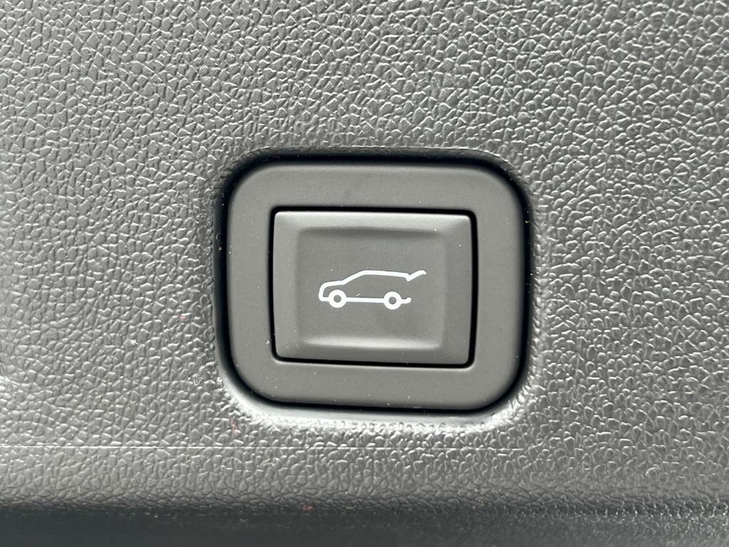new 2025 GMC Acadia car, priced at $64,960