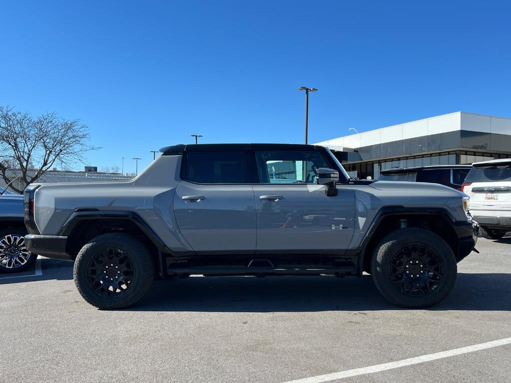 new 2025 GMC HUMMER EV Pickup car, priced at $99,820