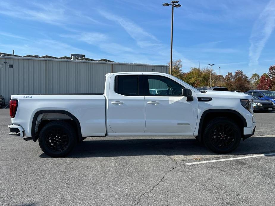 new 2025 GMC Sierra 1500 car, priced at $51,246