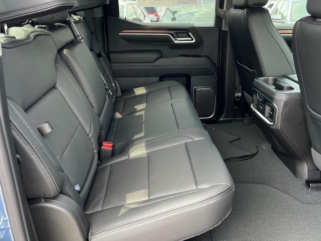 new 2026 GMC Sierra 1500 car, priced at $75,561
