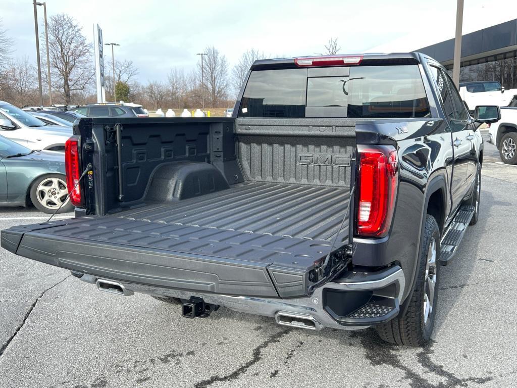 new 2025 GMC Sierra 1500 car, priced at $58,153