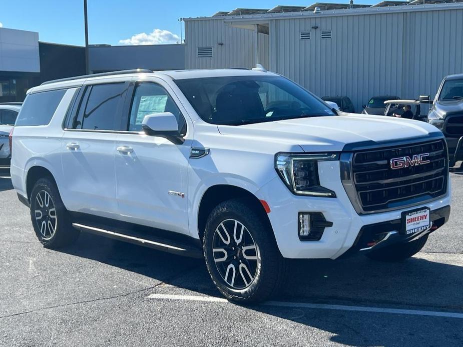 new 2024 GMC Yukon XL car, priced at $77,711