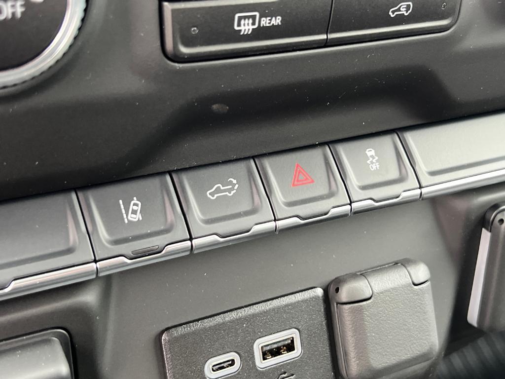 new 2025 GMC Sierra 2500 car, priced at $50,330