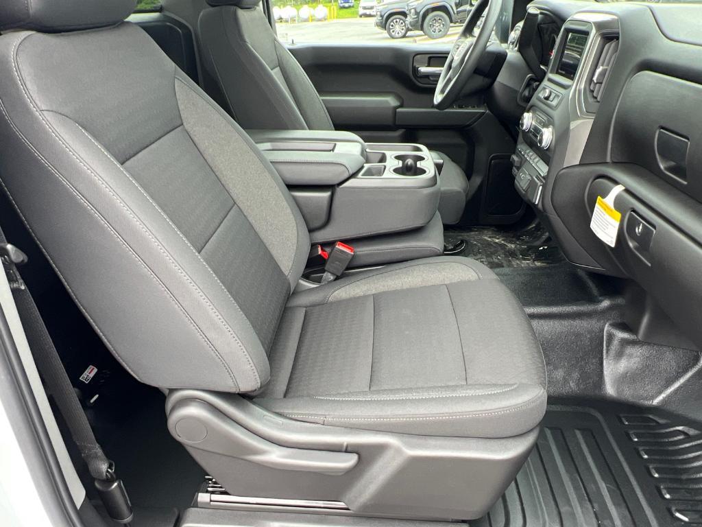 new 2025 GMC Sierra 2500 car, priced at $50,330