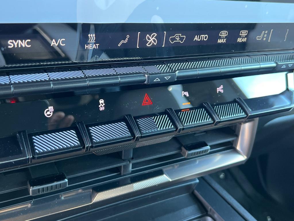 new 2025 GMC HUMMER EV Pickup car, priced at $87,499