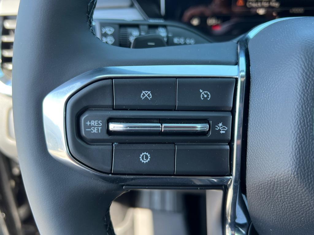 new 2025 GMC Acadia car, priced at $47,427