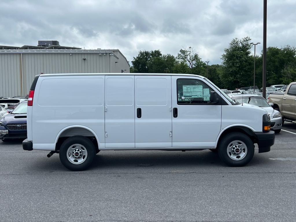 new 2025 GMC Savana 2500 car, priced at $52,685