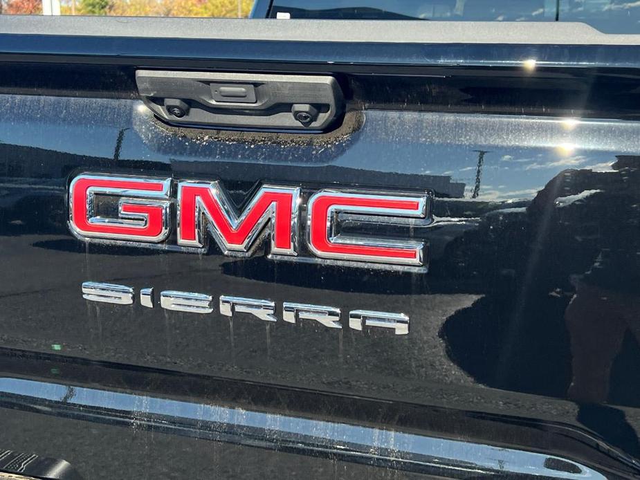 new 2025 GMC Sierra 1500 car, priced at $51,690