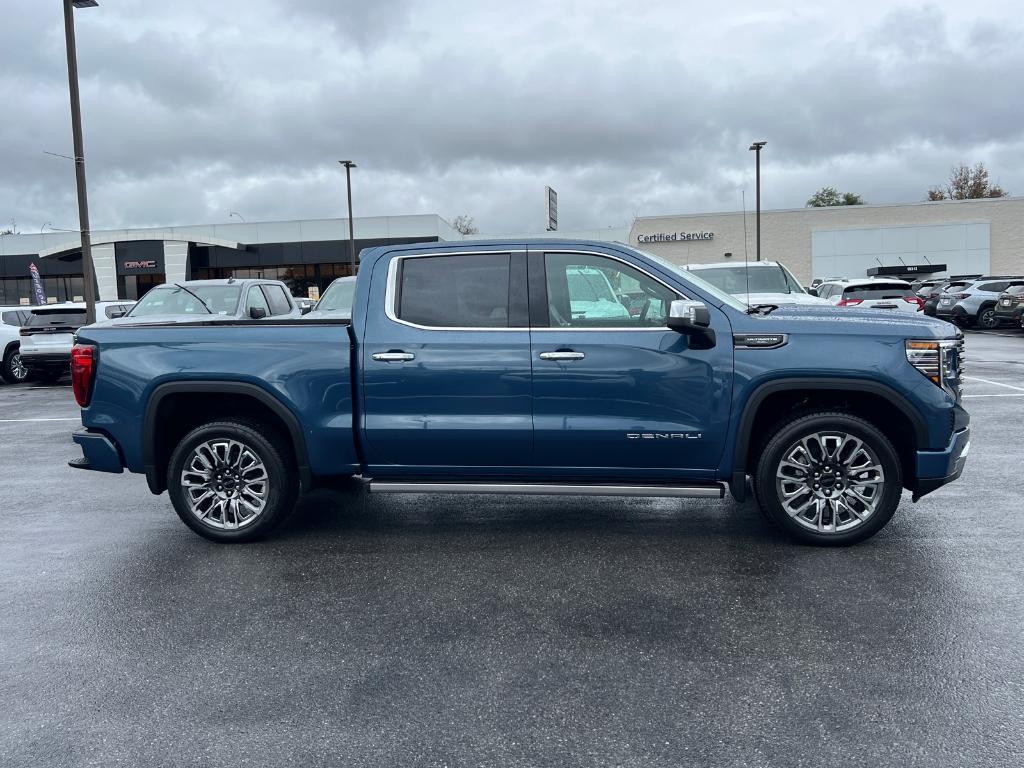 new 2025 GMC Sierra 1500 car, priced at $82,116