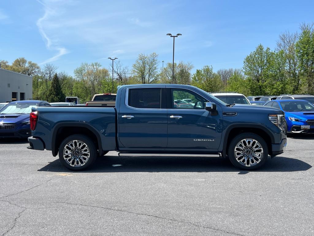 new 2025 GMC Sierra 1500 car, priced at $83,739