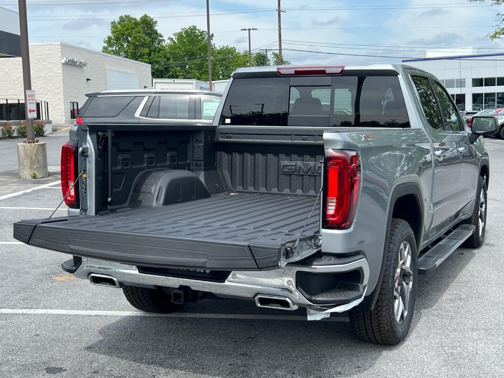 new 2025 GMC Sierra 1500 car, priced at $55,155