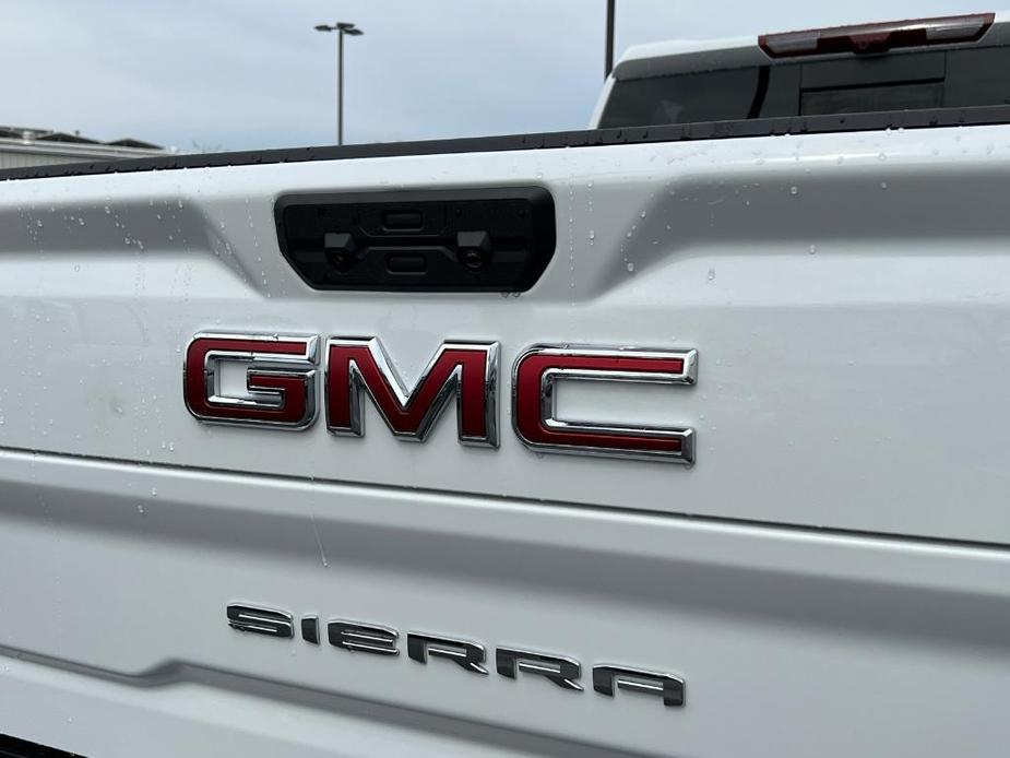 new 2024 GMC Sierra 2500 car, priced at $79,777