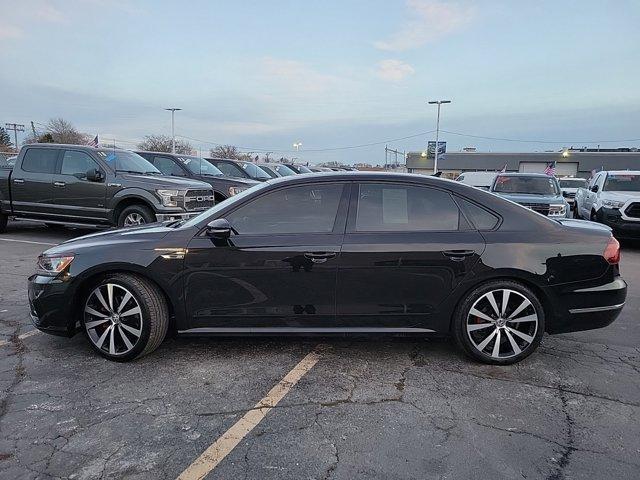 used 2018 Volkswagen Passat car