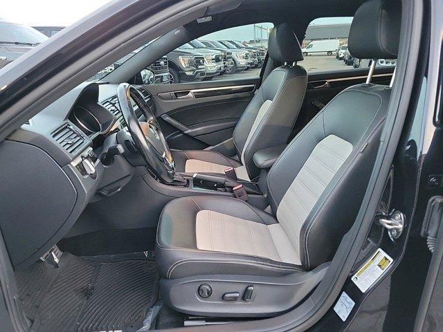 used 2018 Volkswagen Passat car